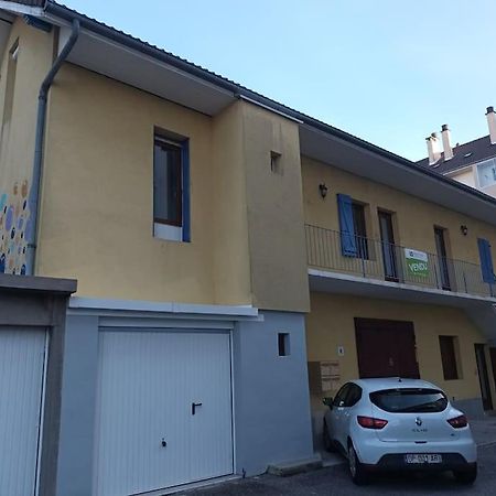 Appartement Duplex Avec Garage Annecy Centre Et Lac Exterior photo